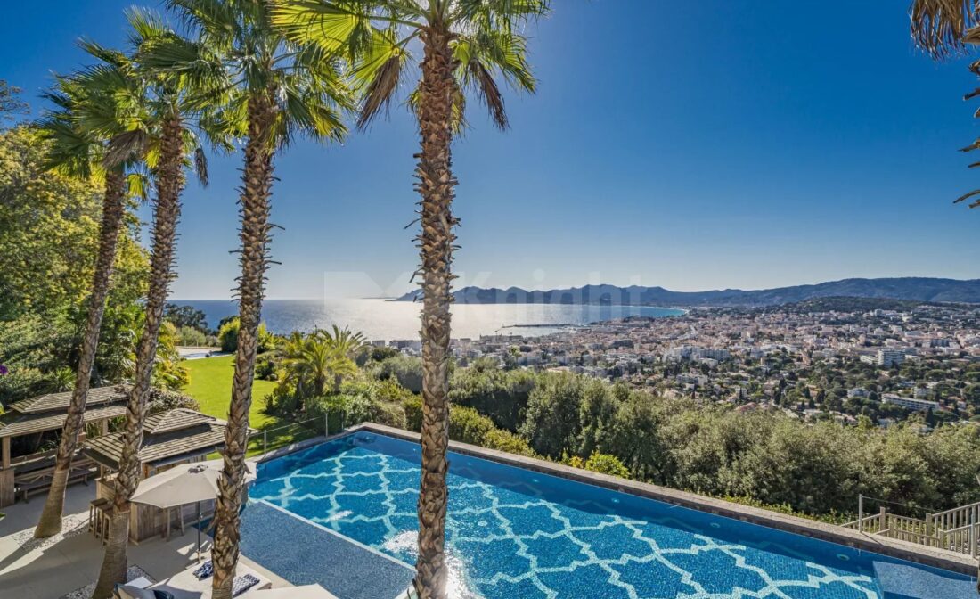 Cannes: En fantastisk villa i åsene