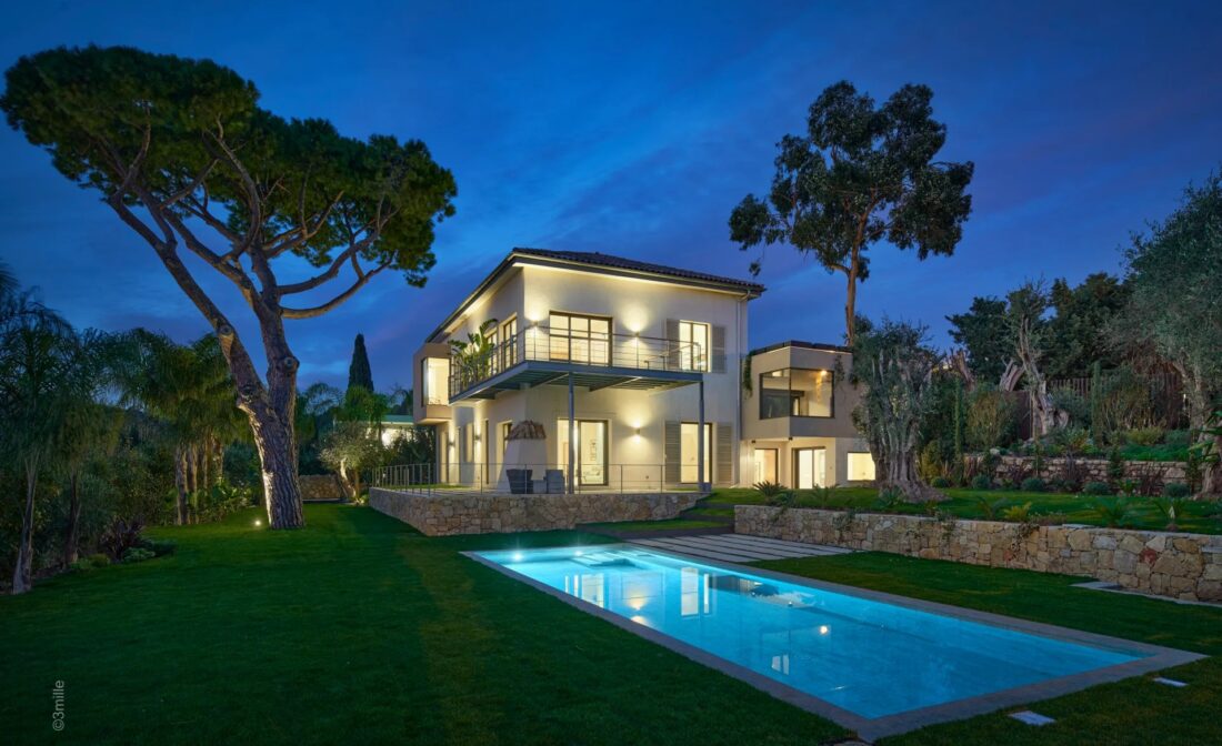 CANNES / LE CANNET – Villa moderne avec vue mer panoramique imprenable