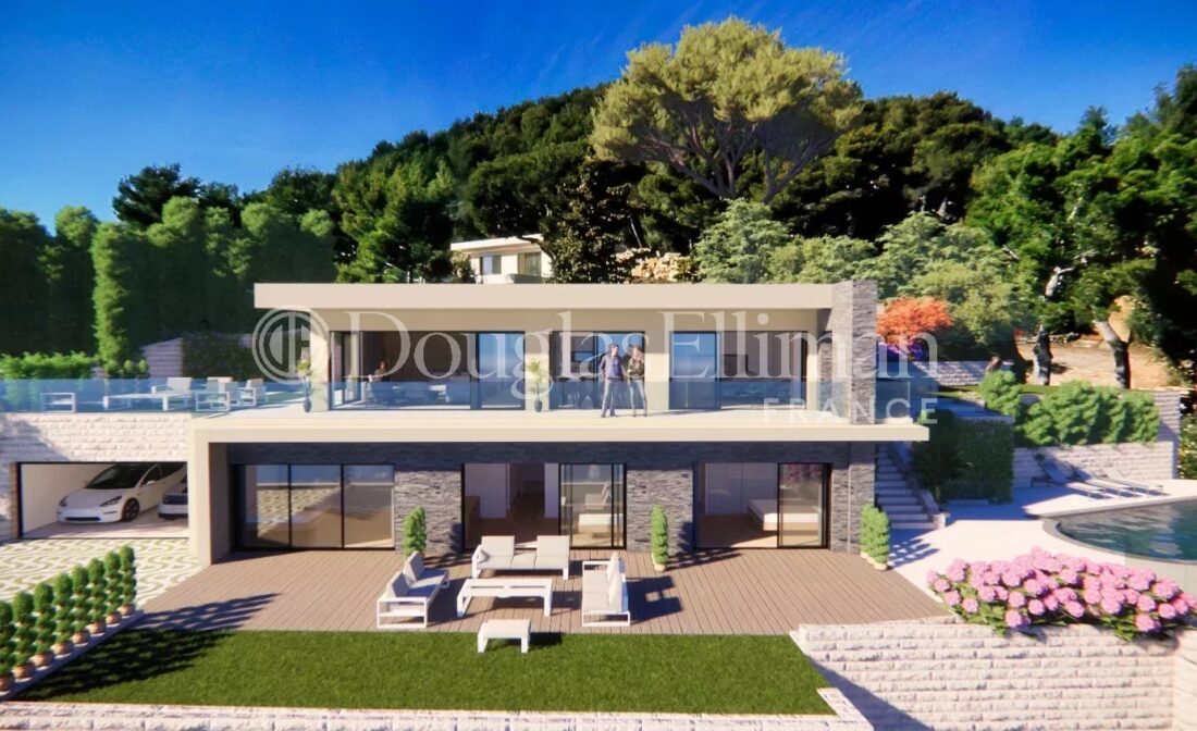 ROQUEBRUNE-CAP-MARTIN – renovated contemporary style villa with sea view