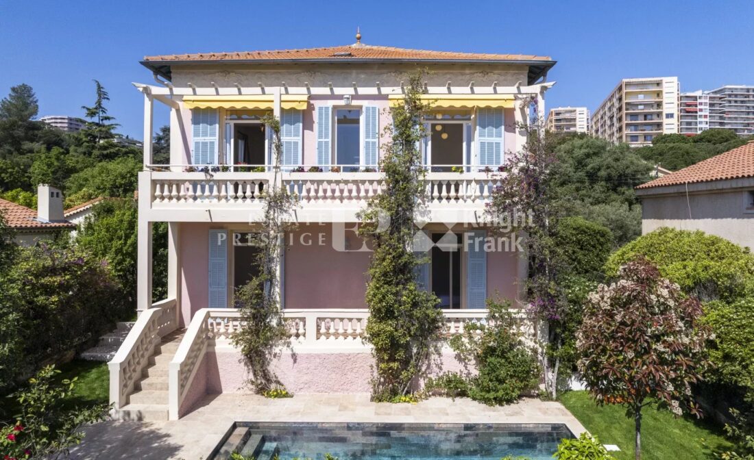 NICE – Fabron – Charmante villa niçoise vue mer rénovée avec piscine