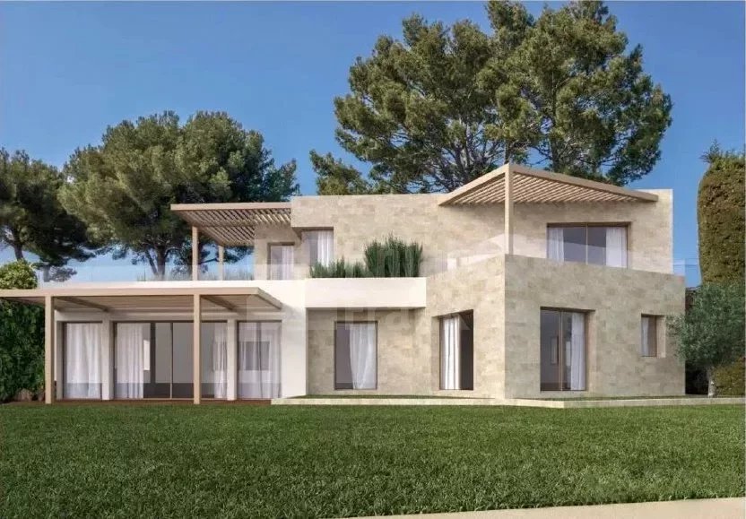 LE CANNET – Renovation project with panoramic sea view
