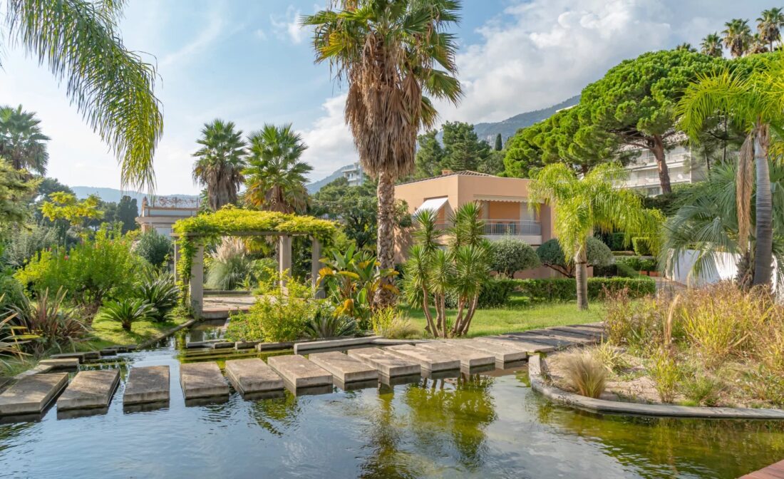 ROQUEBRUNE-CAP-MARTIN – Исключительный пентхаус с частной крышей и видом на Монако
