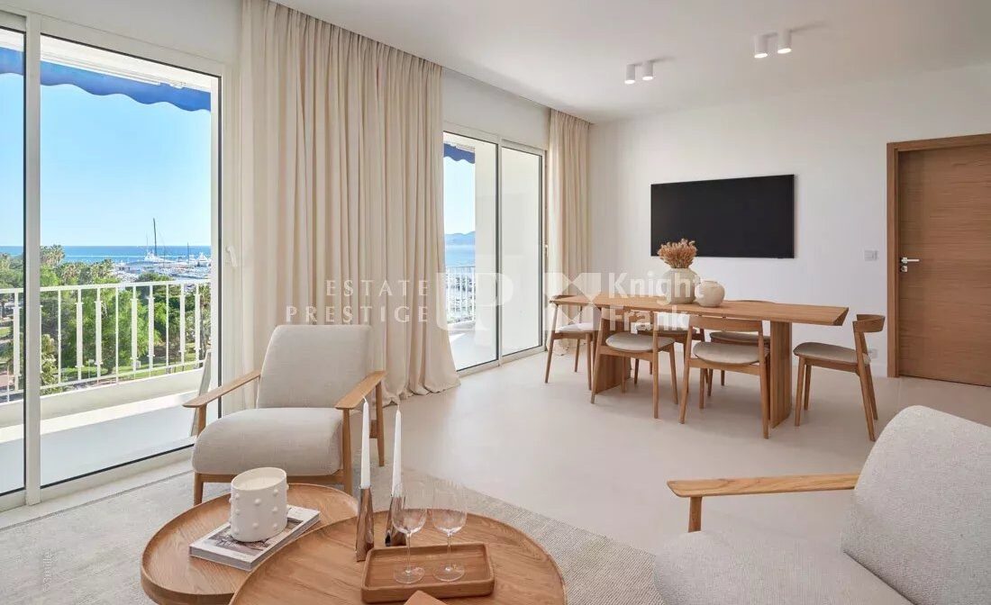 CANNES CROISETTE – Splendide appartement avec vue sur le port Canto