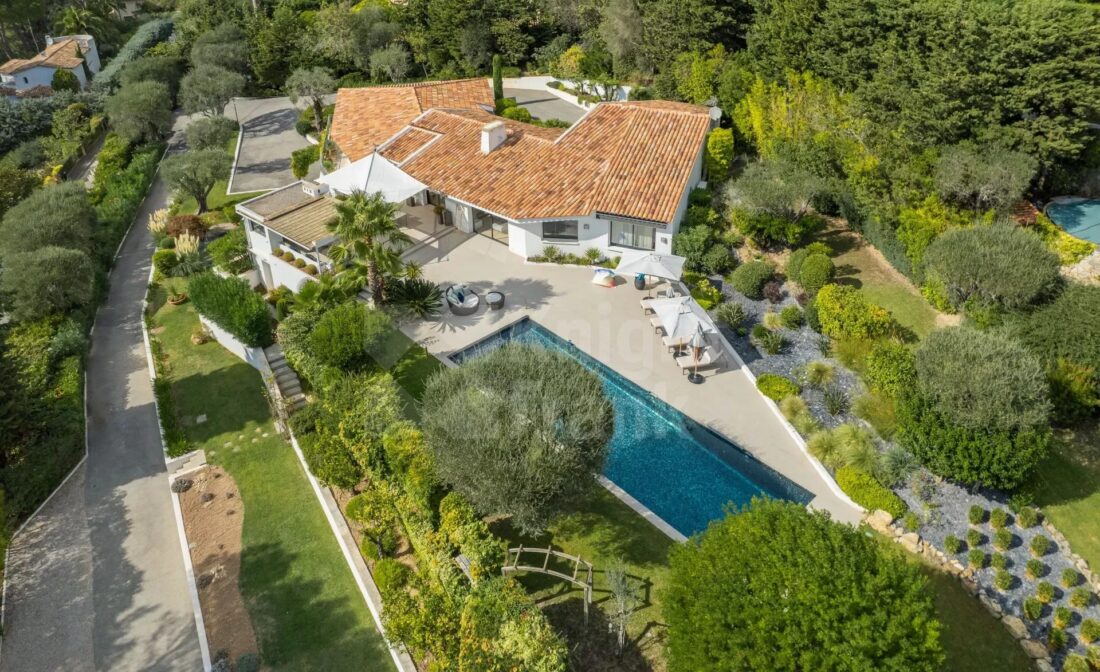 Mougins – Overdådig californisk villa med panoramautsikt og privilegert beliggenhet