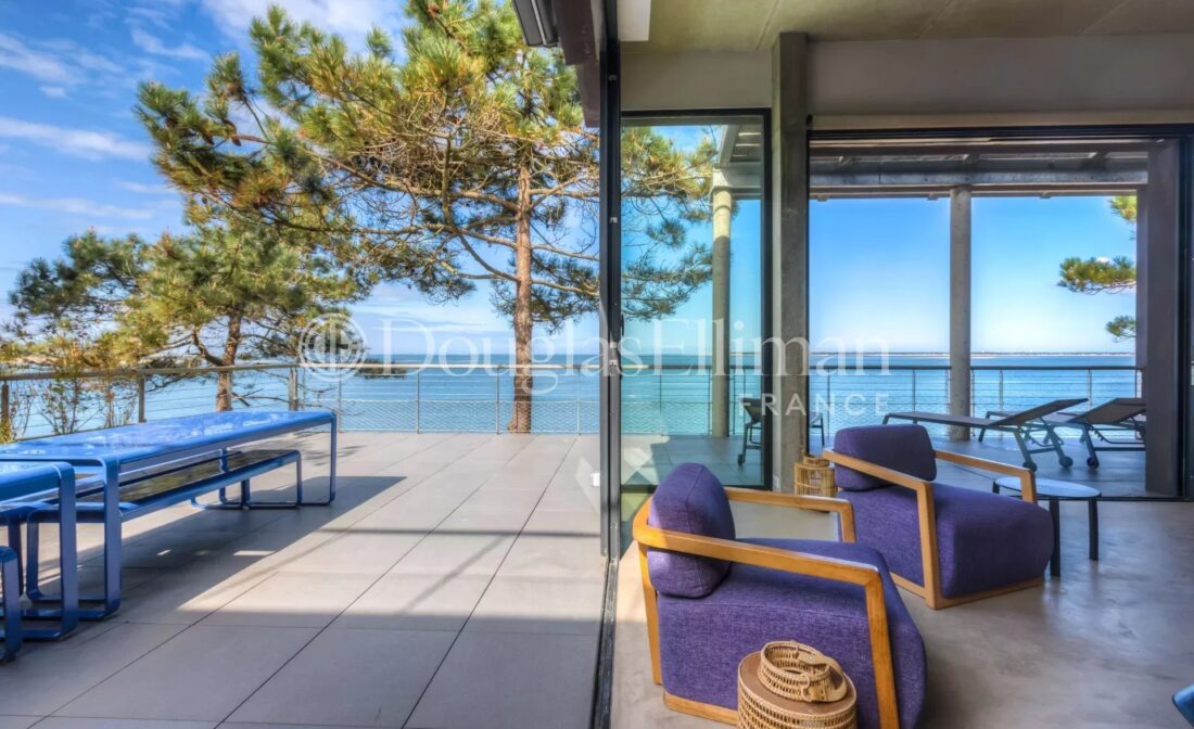 PYLA SUR MER – Beautiful contemporary villas overlooking the Bassin