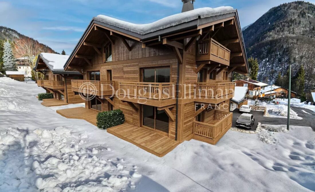 ESSERT-ROMAND – Un chalet indépendant de 5 chambres nouvellement construit à Essert Romand