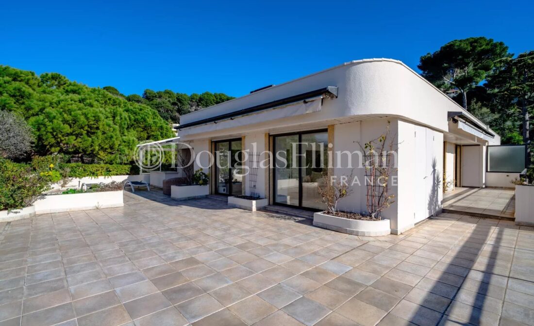CANNES – Penthouse vue panoramique