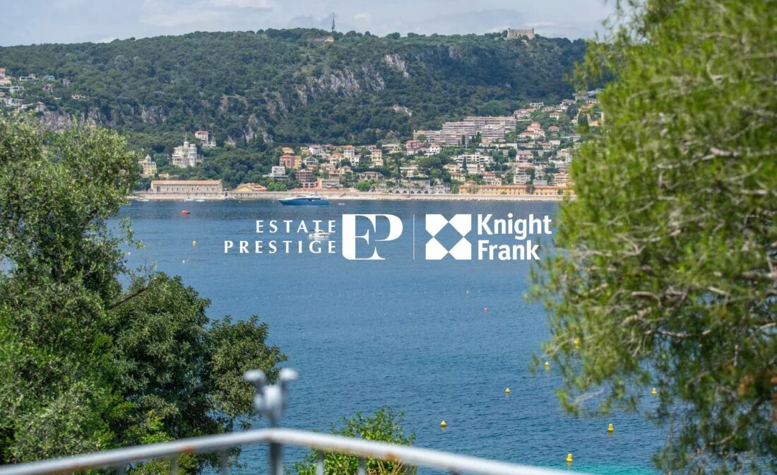 SAINT-JEAN-CAP-FERRAT – Villa de charme face à la mer avec vue exceptionnelle