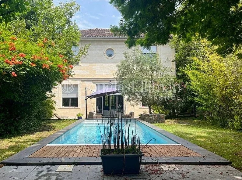 Bordeaux – Maison avec piscine