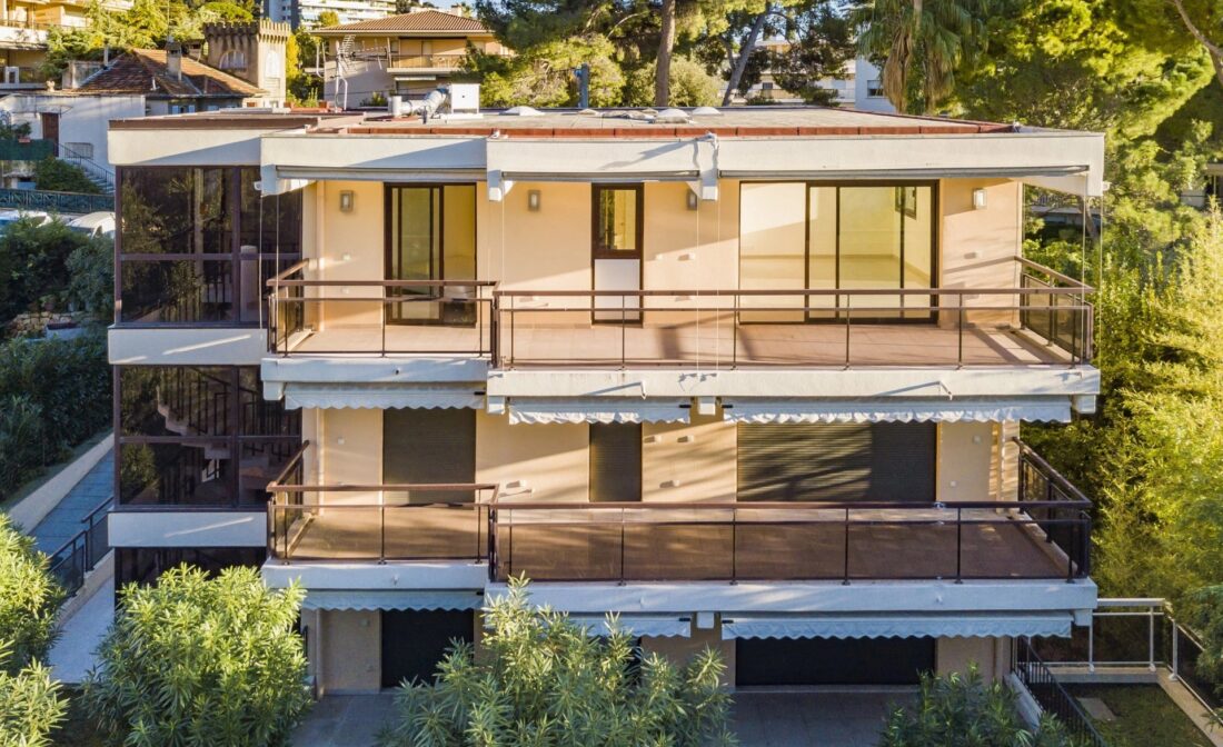CANNES : Immeuble résidentiel avec 10 appartements
