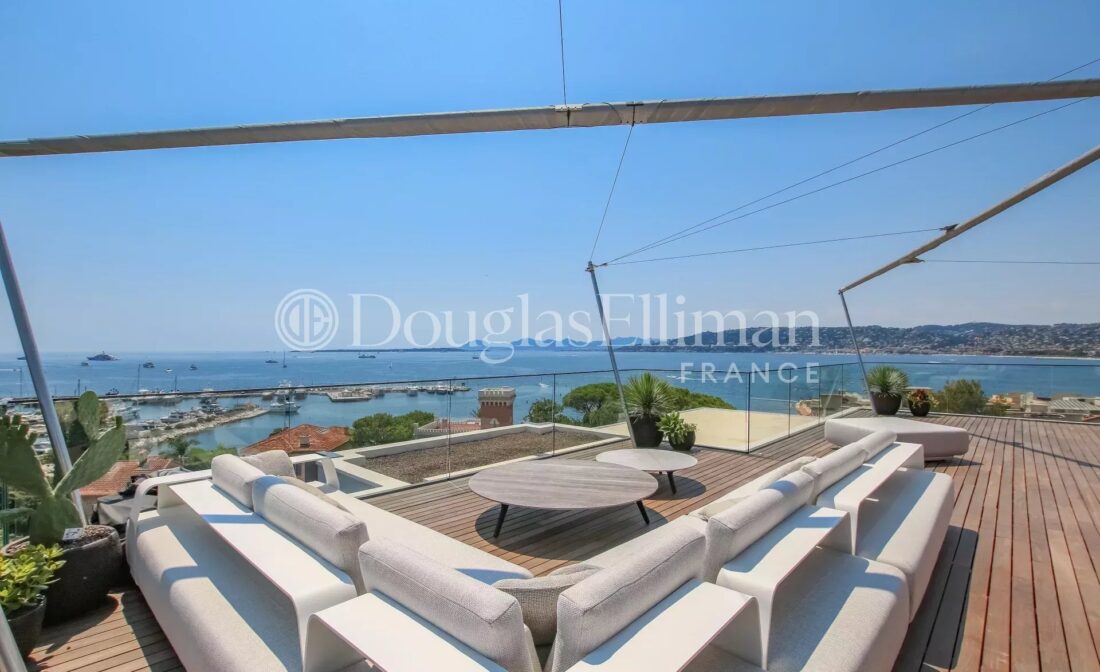 CAP D’ANTIBES OUEST – Терраса на крыше с панорамным видом на море