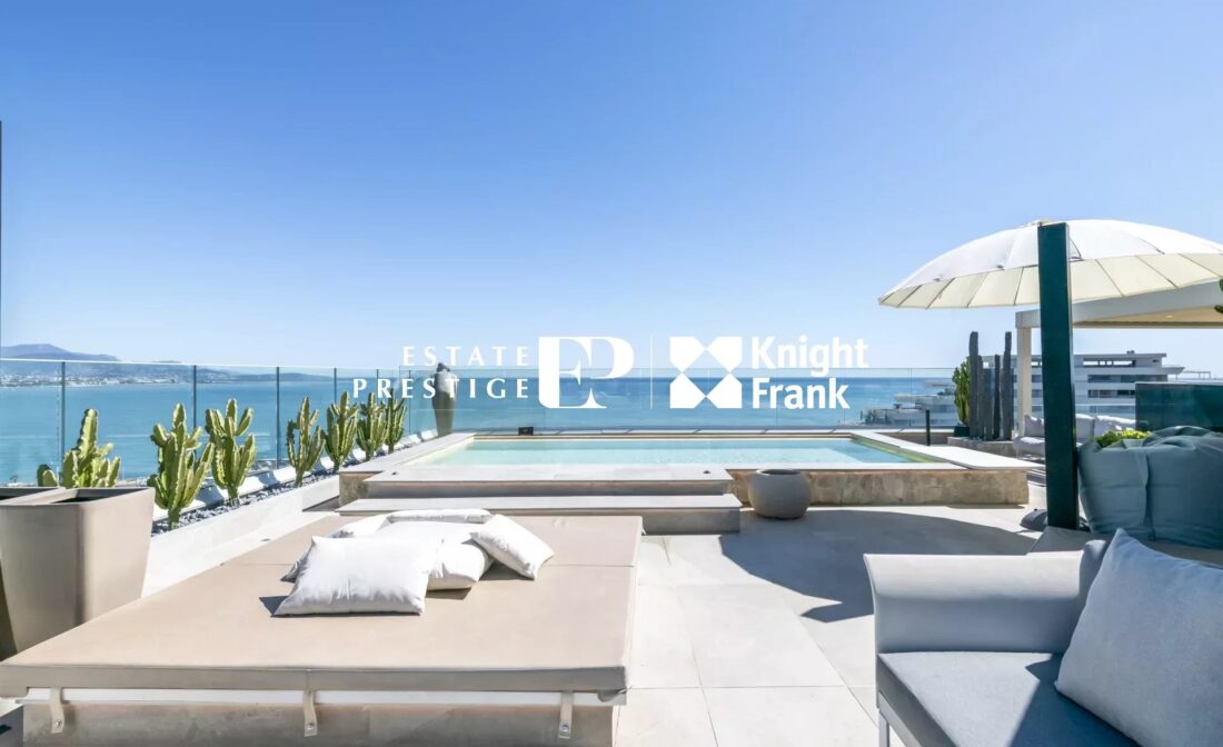 MARINA BAIE DES ANGES – Penthouse d’exception