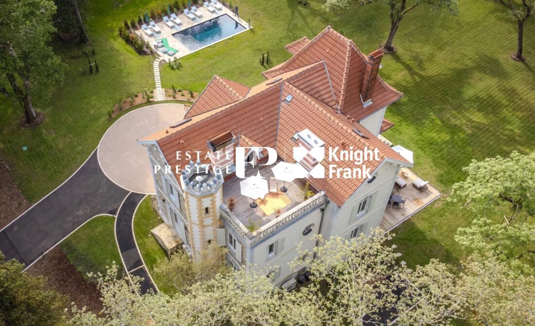 LANDES – Renovated Maison de Maître between forest and ocean