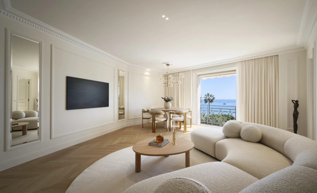 CANNES CROISETTE – Magnifique appartement 4 pièces rénové avec vue mer