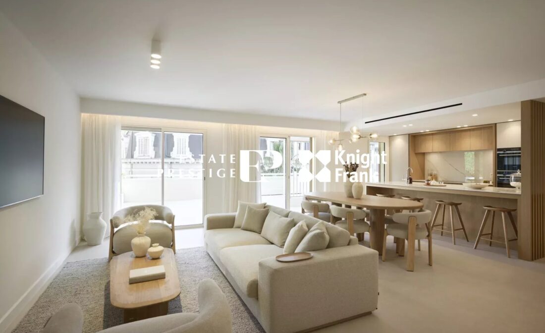 CANNES BANANE – 4 pièces avec terrasse de 90m2 en centre ville