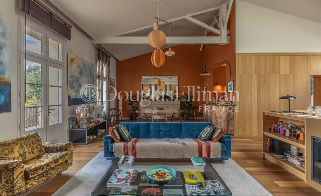 BORDEAUX – Maison familiale avec jardin et piscine à Caudéran