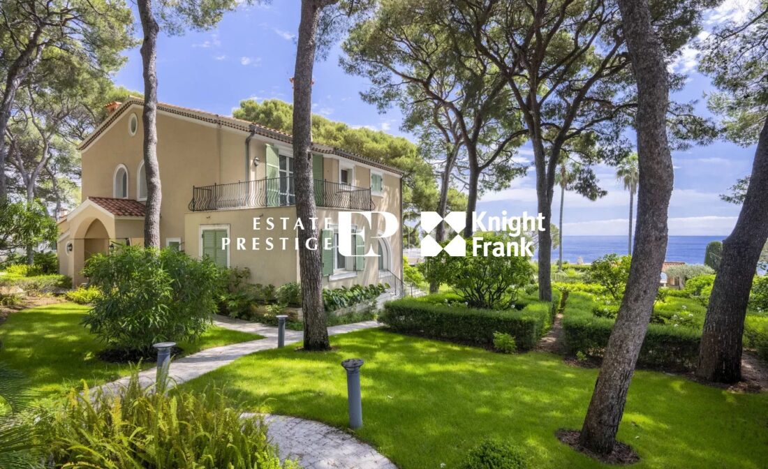 SAINT-JEAN-CAP-FERRAT- Sea View Property near the Grand Hôtel