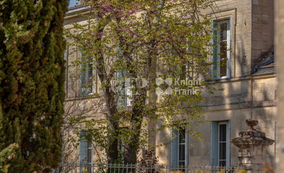 CAMPAGNE BORDELAISE – Propriété viticole de charme
