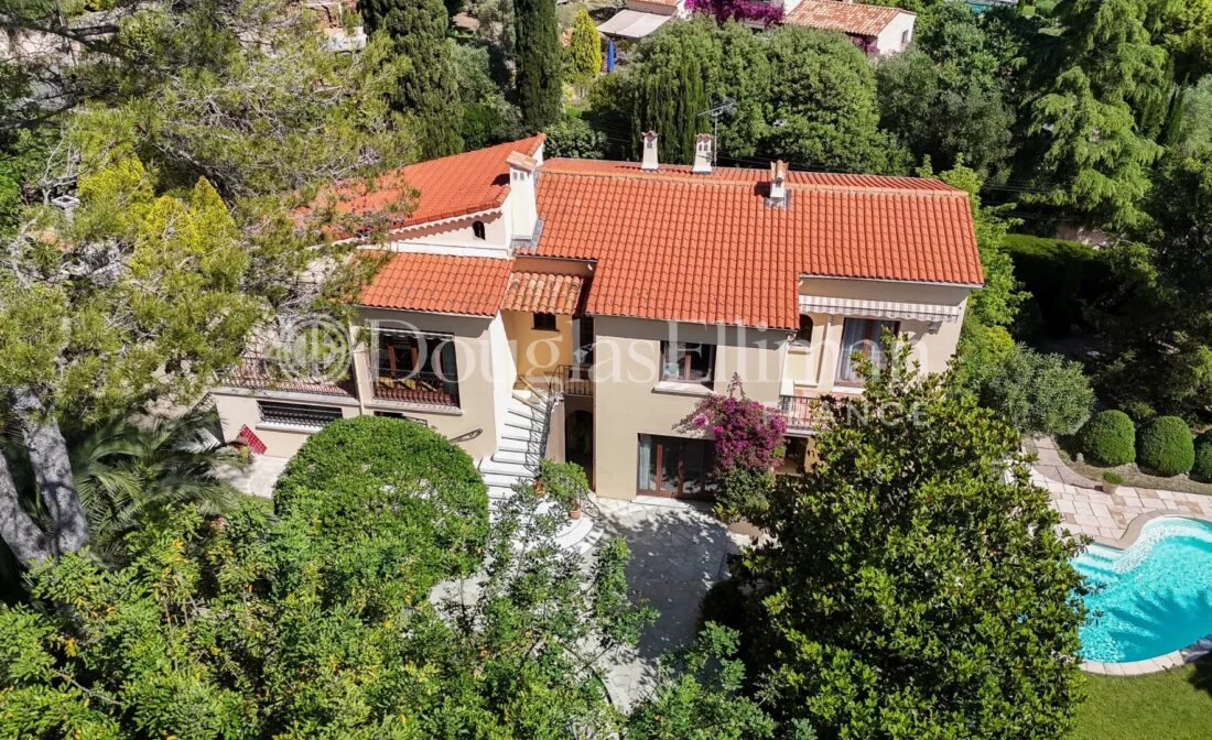 EXCLUSIVITY MOUGINS – Charming Provençal Villa with Pool and Independent Apartments