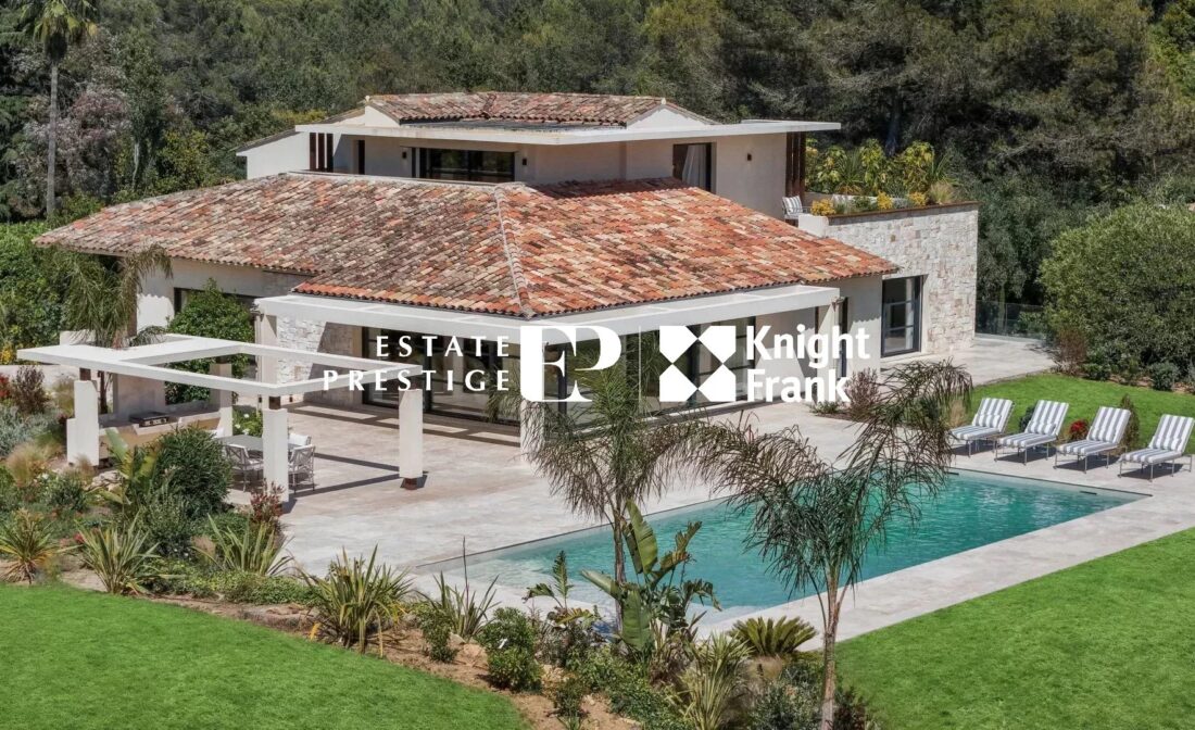LE CANNET – Villa d’architecte dans un cadre privé