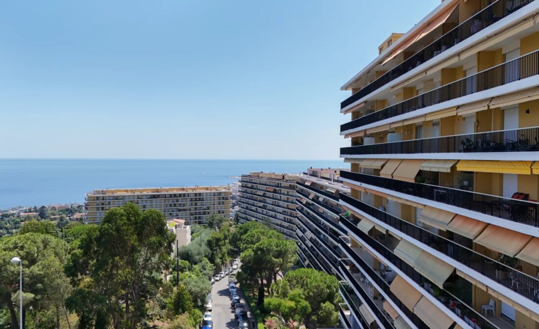 Nice Fabron – Abbaye de Roseland, 4 bedrooms, sea view, garages.
