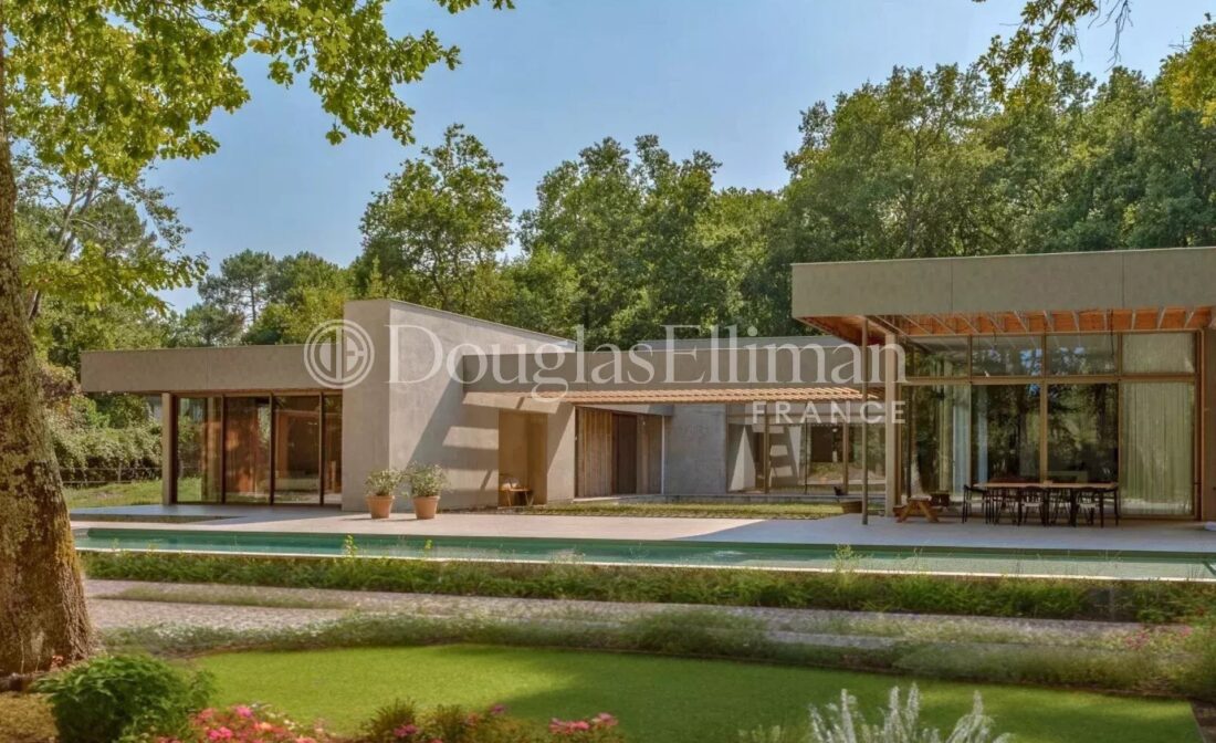 BORDEAUX – Villa contemporaine à 30 minutes du centre