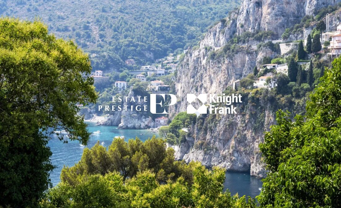 Cap D’Ail : Exceptionnel appartement, résidence avec accès privé à la plage