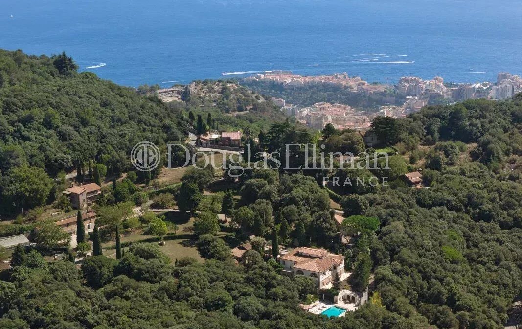LA TURBIE – Vente aux enchères – Un domaine exceptionnel alliant élégance et intimité, parfaitement situé au-dessus de Monaco