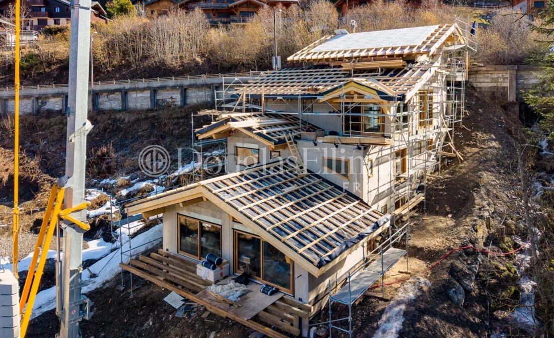 MORZINE – Demi-chalet neuf de 4 chambres